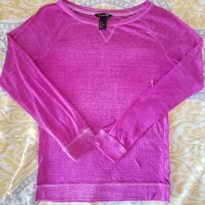 H&M Long Sleeve Tee, XS ‼️3/$25‼️